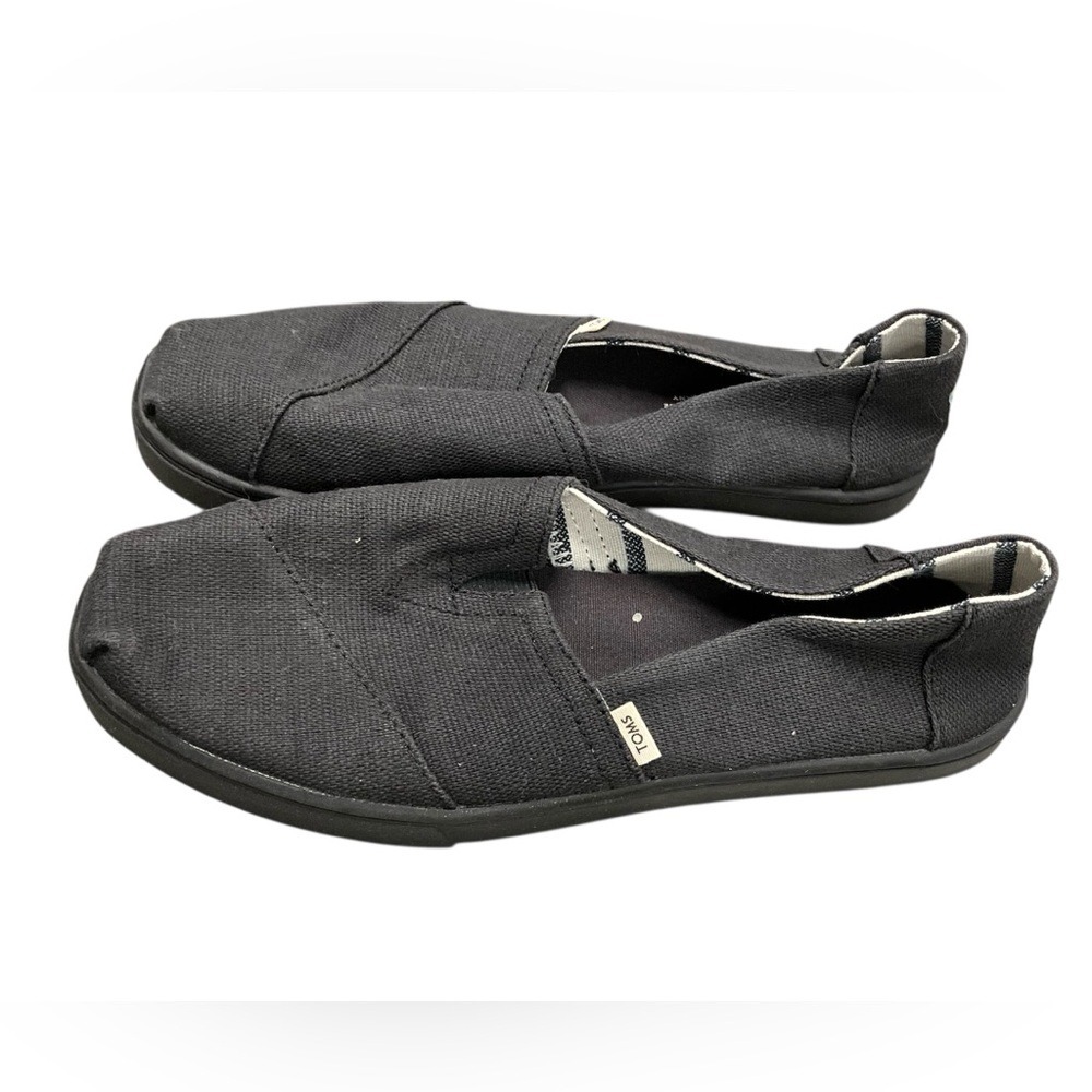 TOMS Women's Classic Black Loafers - Picture 2 of 3